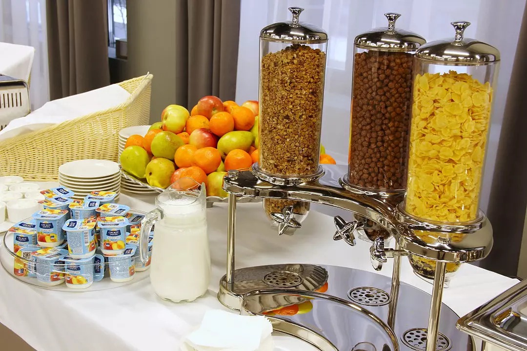 هتل والو مرکور هتل و رزیدنس سن پترزبورگ